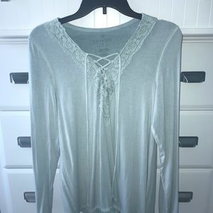 American eagle shirt PRICE IS NEGOTIABLE